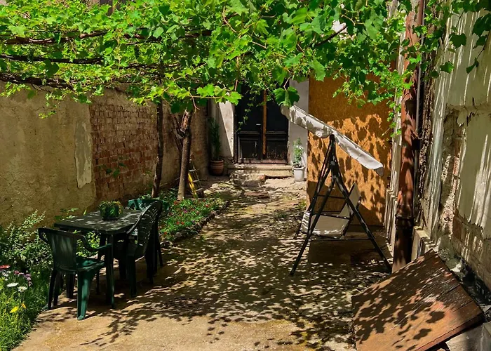 Tailor House - Old Town Penthouse *